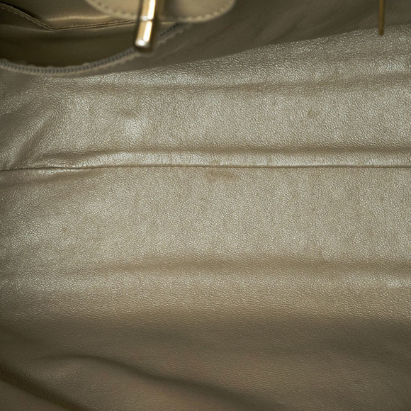 CHANEL Beige Shoulder Bag - Picture 9 of 11